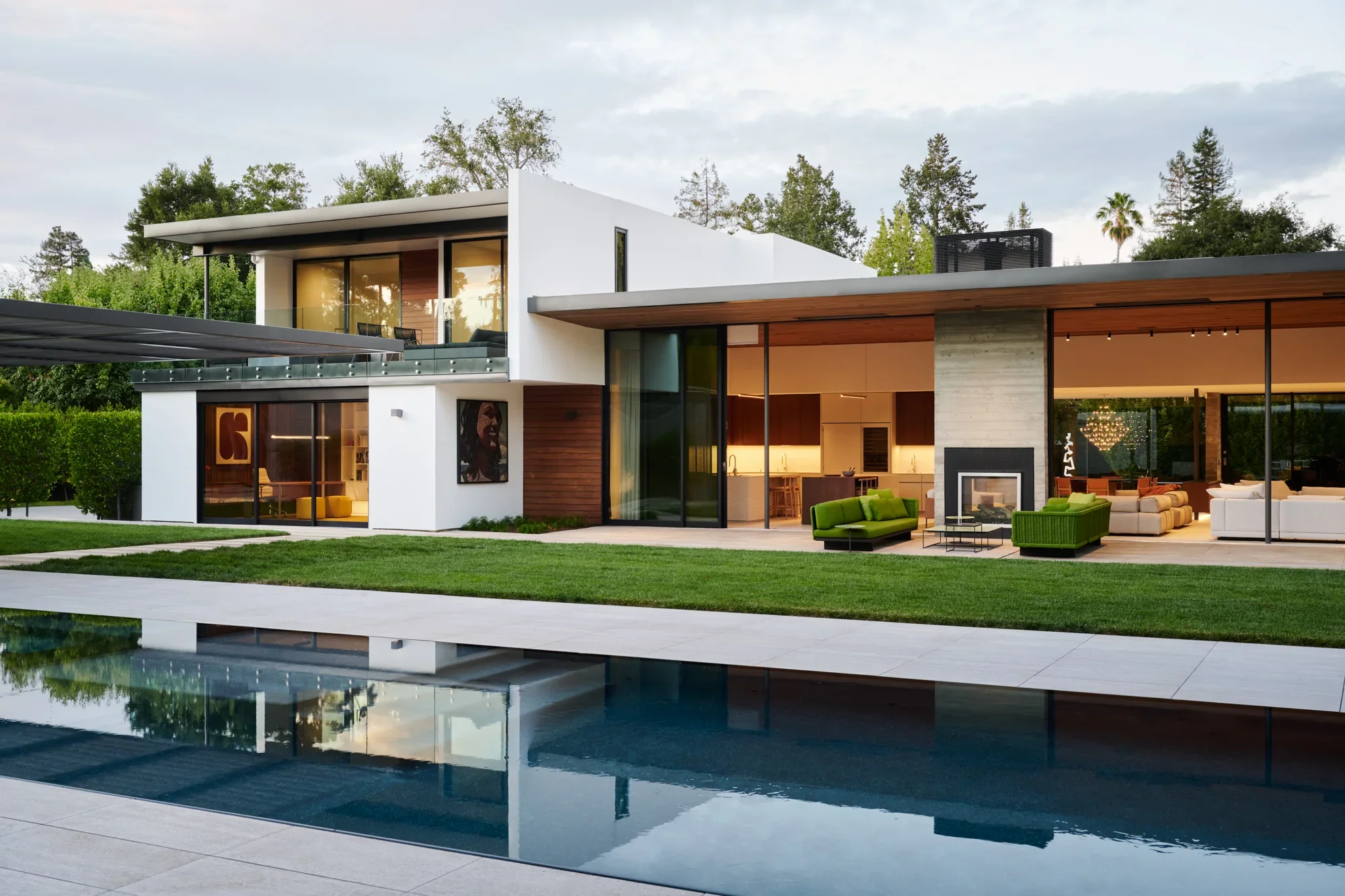 Masterpieces of Modern Living